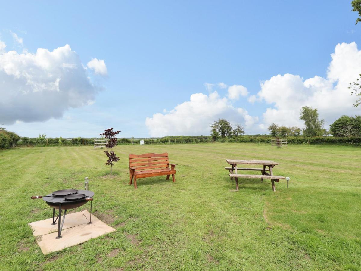 וודהול ספא Honeybee Lodge מראה חיצוני תמונה